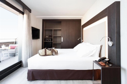 Novotel Madrid Center image 14