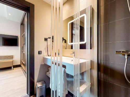 Novotel Madrid Center image 30
